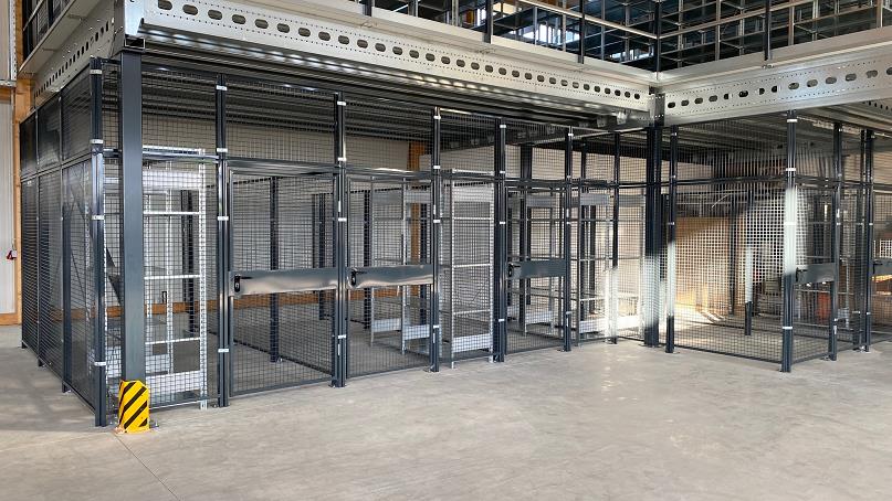 Wandelement mit Gitterfüllung (System 9200)